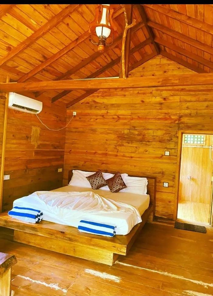 Вілла Luxury Tree House Kibissa Екстер'єр фото